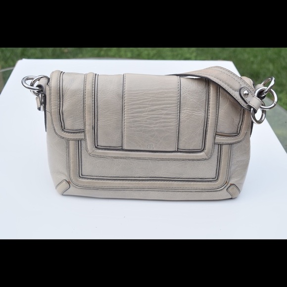 Banana republic leather shoulder bag - Picture 3 of 8